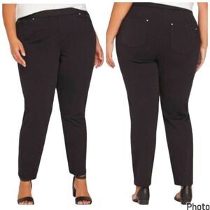 NWT Catherine’s 1X Black Pull on Slim Leg Knit Jean Smooth Slimming Fit Jeggings